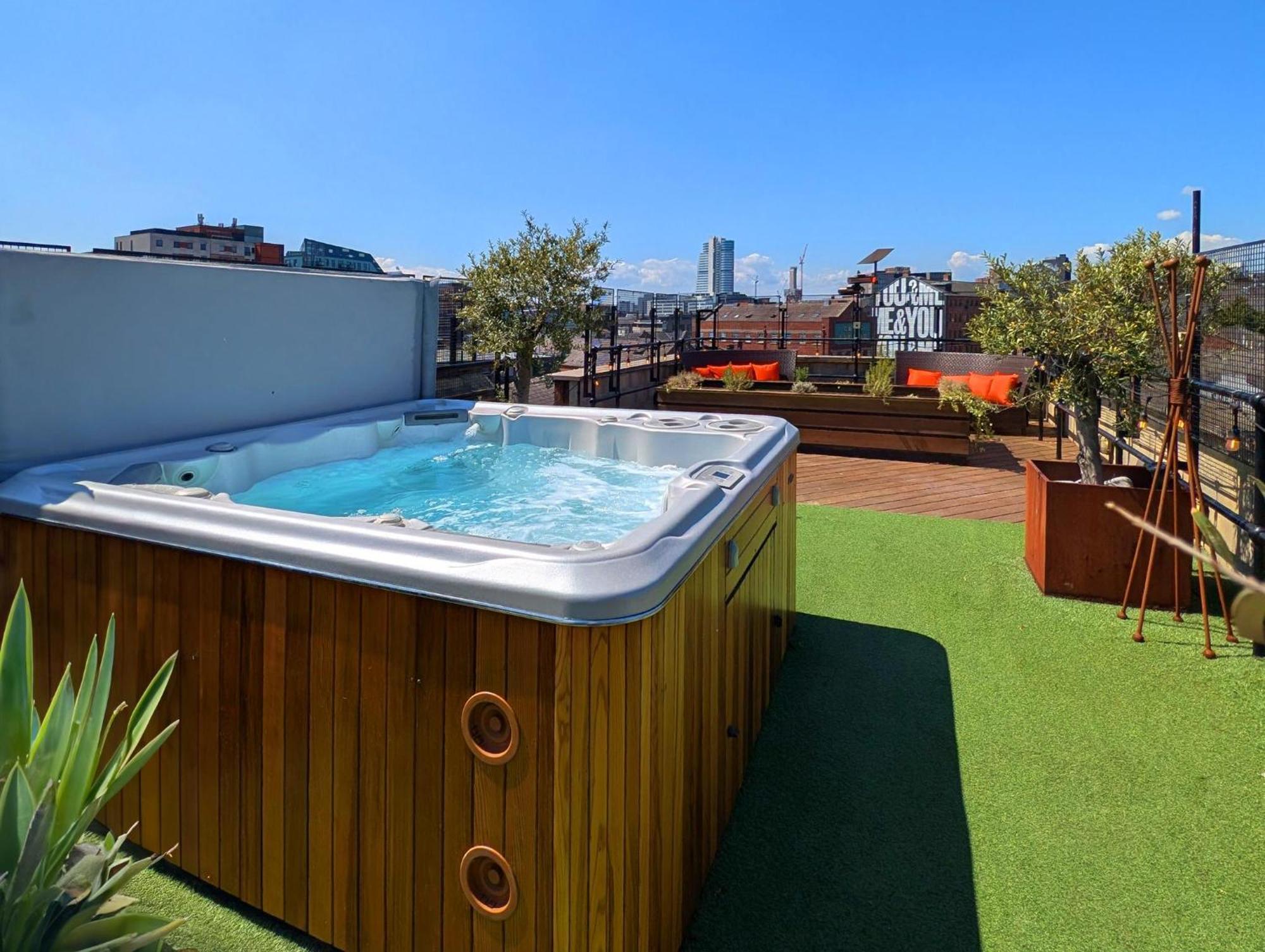 The Bells - Luxury Serviced Apartments Leeds  Exterior photo